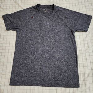 RHÔNE Men’s T-Shirt size Medium.